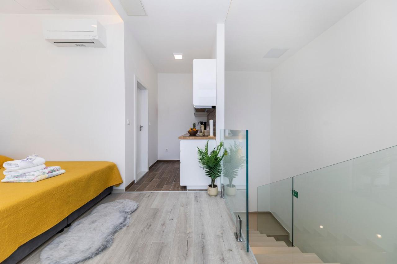 Studio Apartments Heart Of Задар Екстер'єр фото